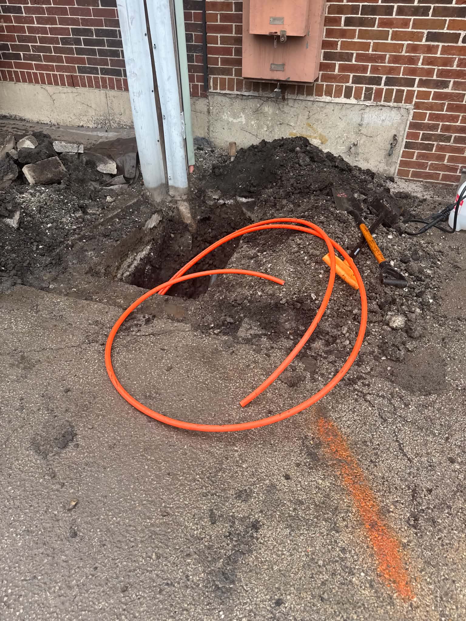 Underground Conduit and Utility Pole Tie-In